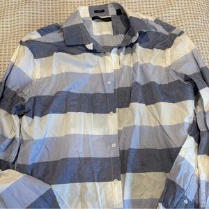Tommy Hilfiger Men's Blue and White Striped Shirt